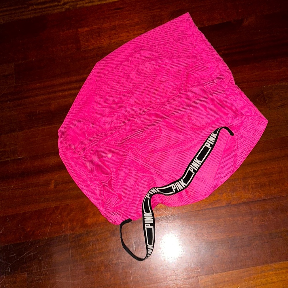 Vs pink hamper bag